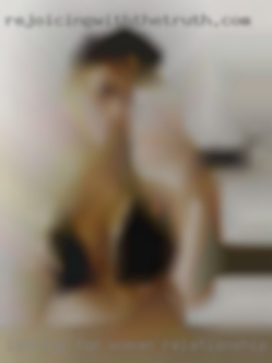 Looking for someone woman relationship to have fun with.